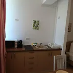 Apartment Excelsior House Mamaia