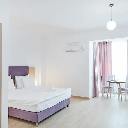 Apartment Excelsior House Mamaia
