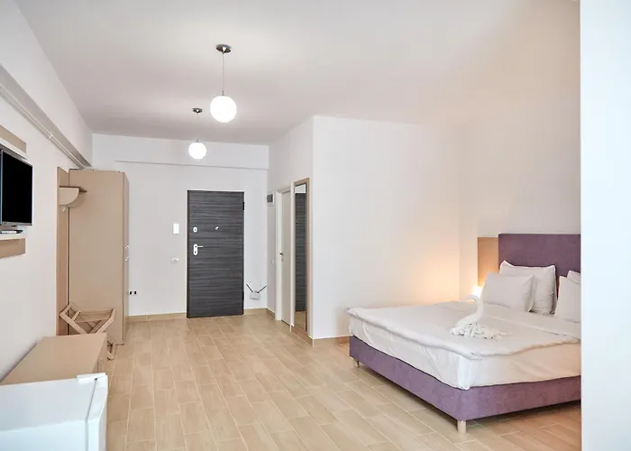 Excelsior House Mamaia