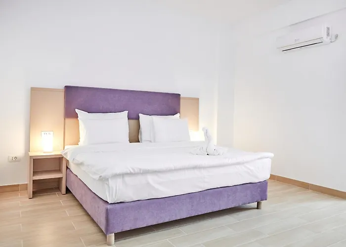 Excelsior House Mamaia *